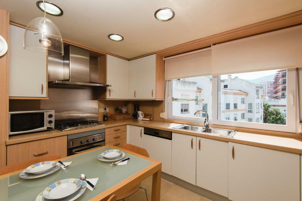 Bella Vista Luxury Apartment توريمولينوس المظهر الخارجي الصورة